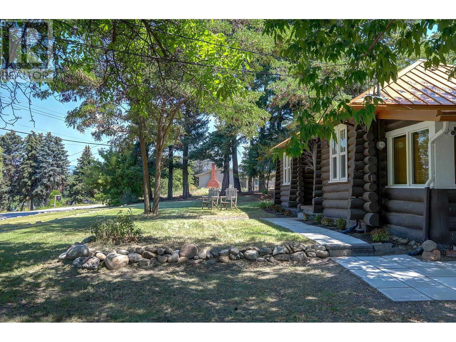 6226 Okanagan Avenue, Vernon