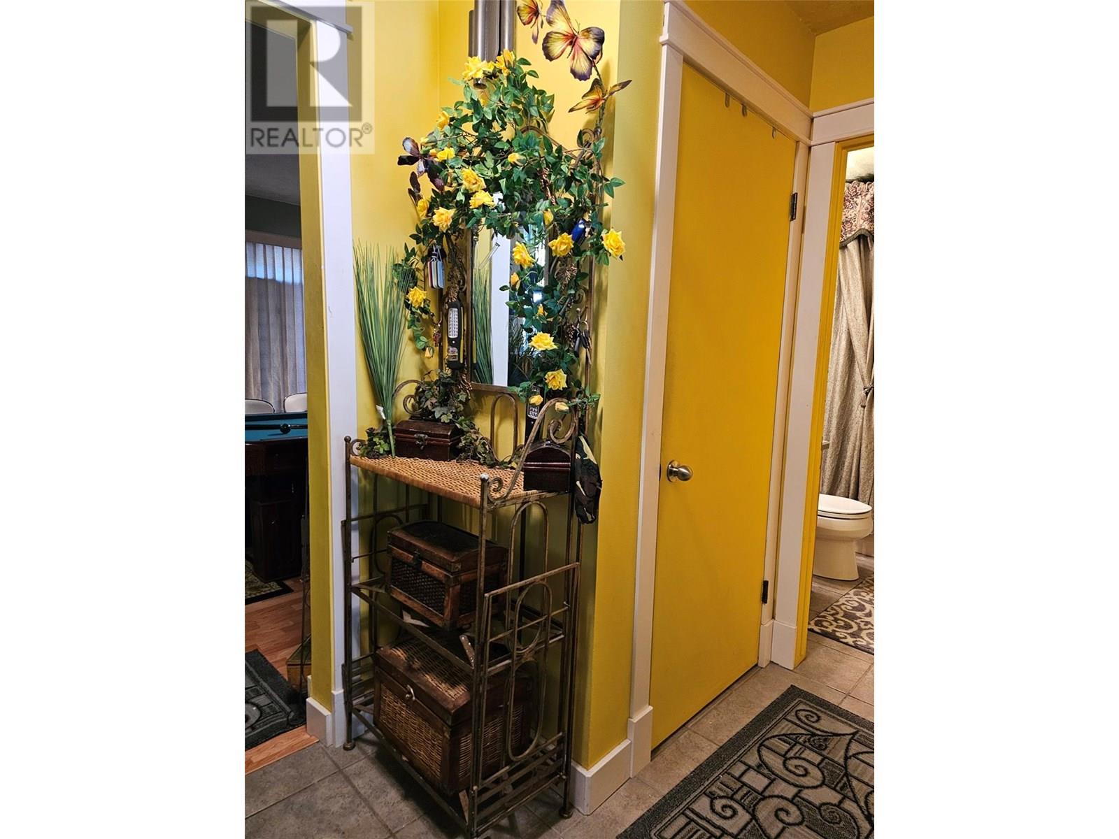  599 Clifton Road, Kelowna