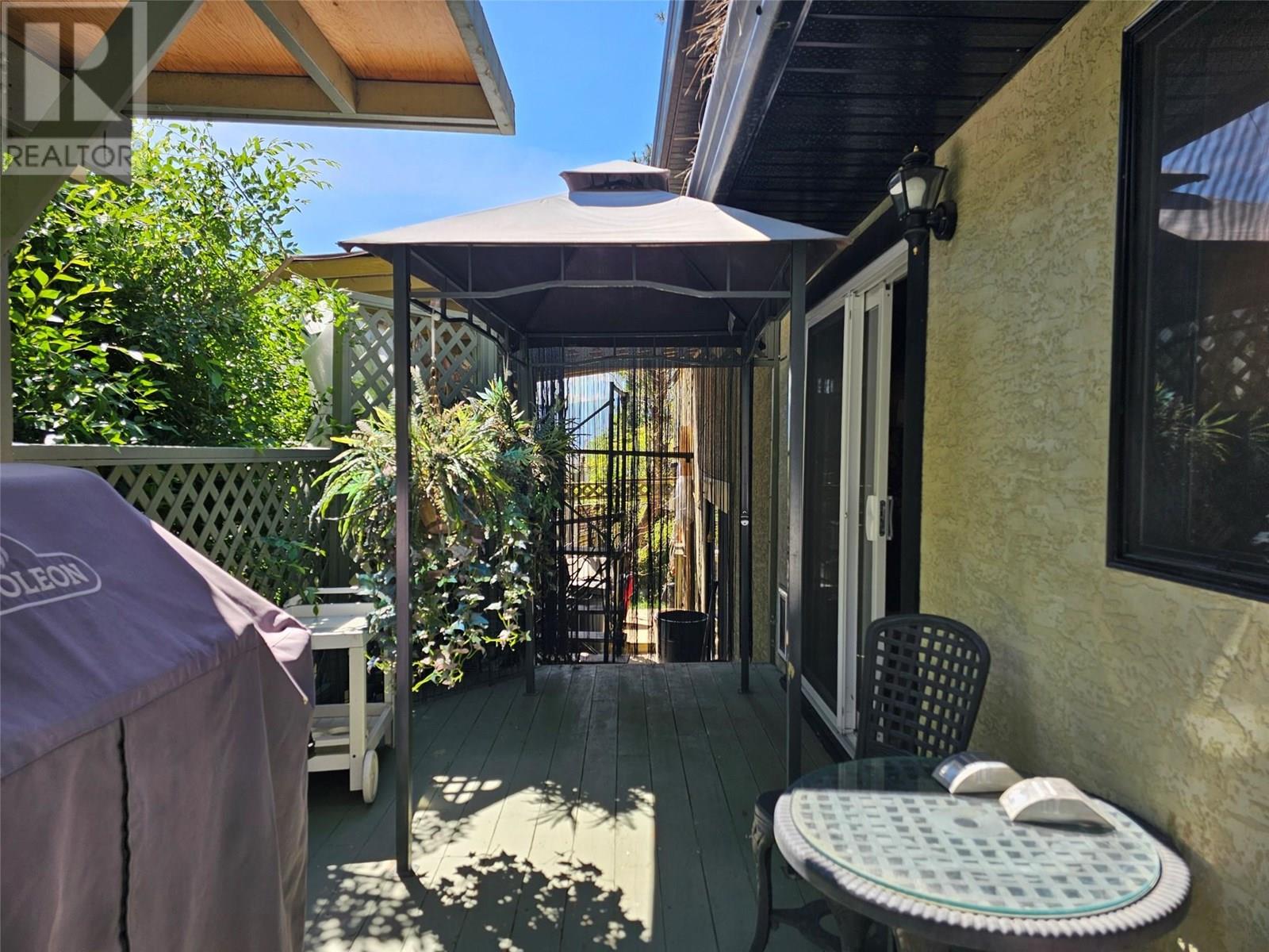 599 Clifton Road, Kelowna