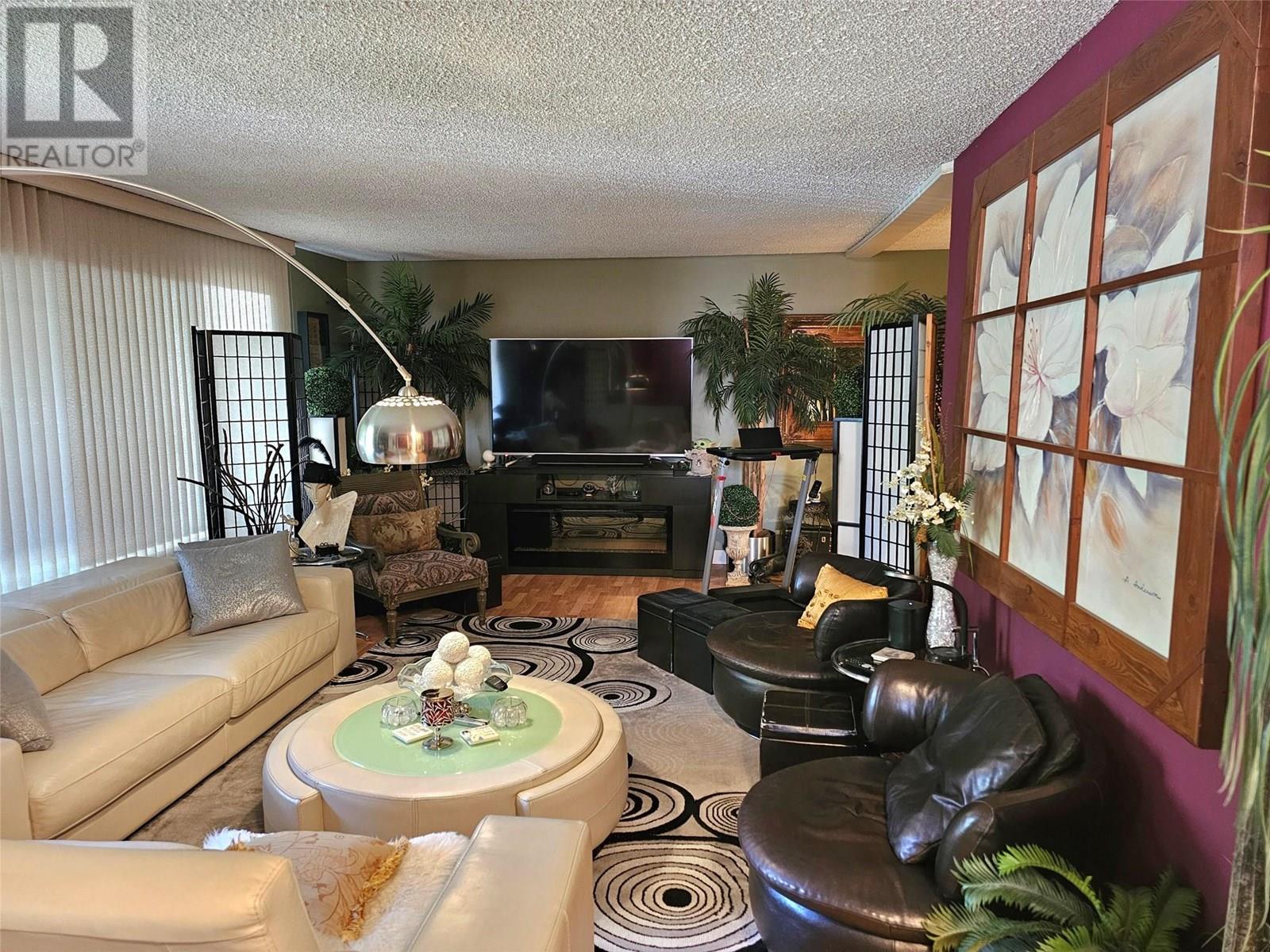  599 Clifton Road, Kelowna