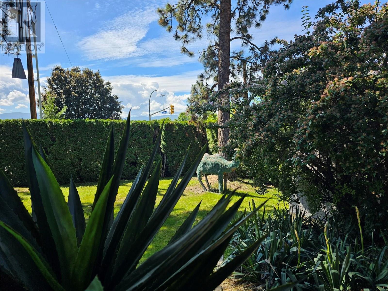  599 Clifton Road, Kelowna
