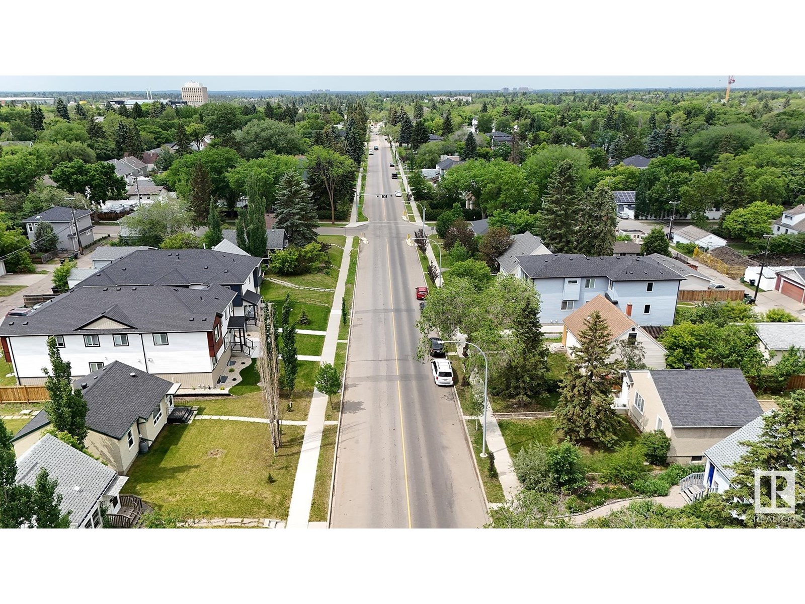 Photo 61 of 10971 72 Av Nw, Edmonton AB