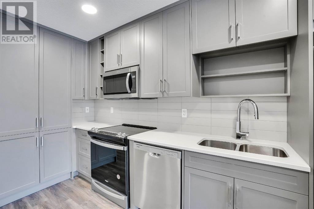 Single Family House for Sale in   Livingston Common Livingston Calgary 