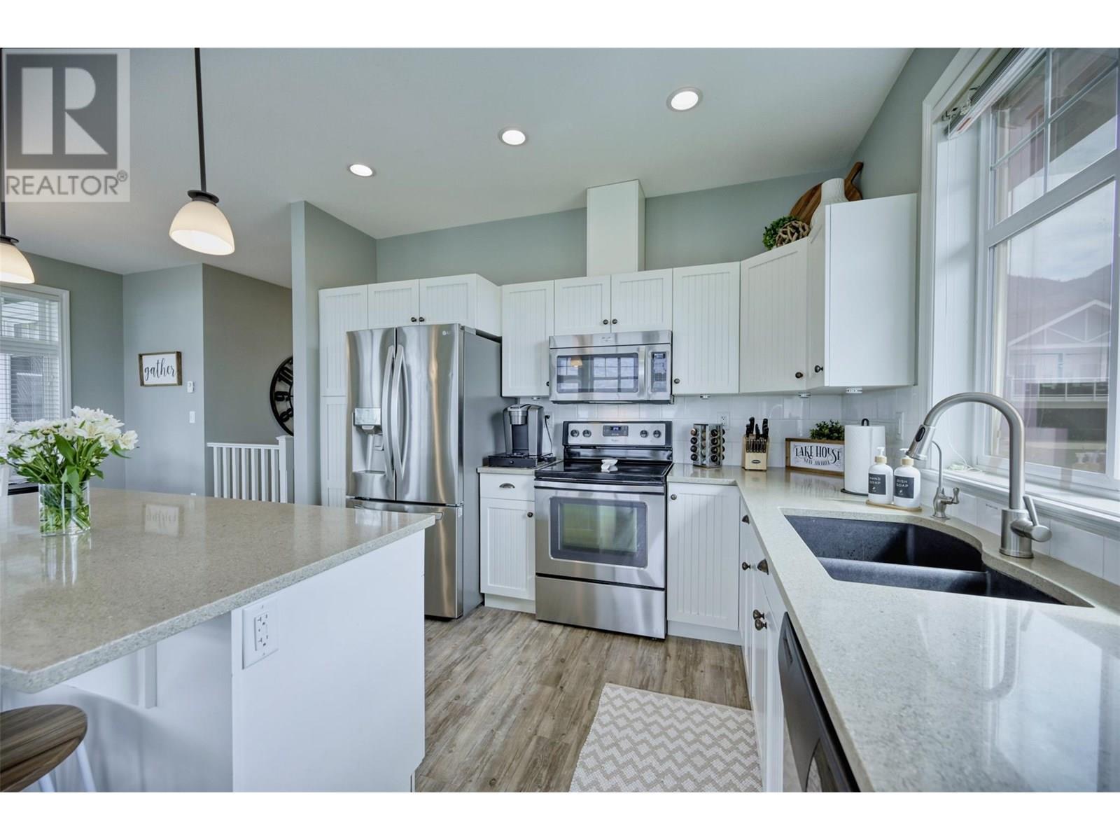 2450 RADIO TOWER Road Unit# 223, Oliver