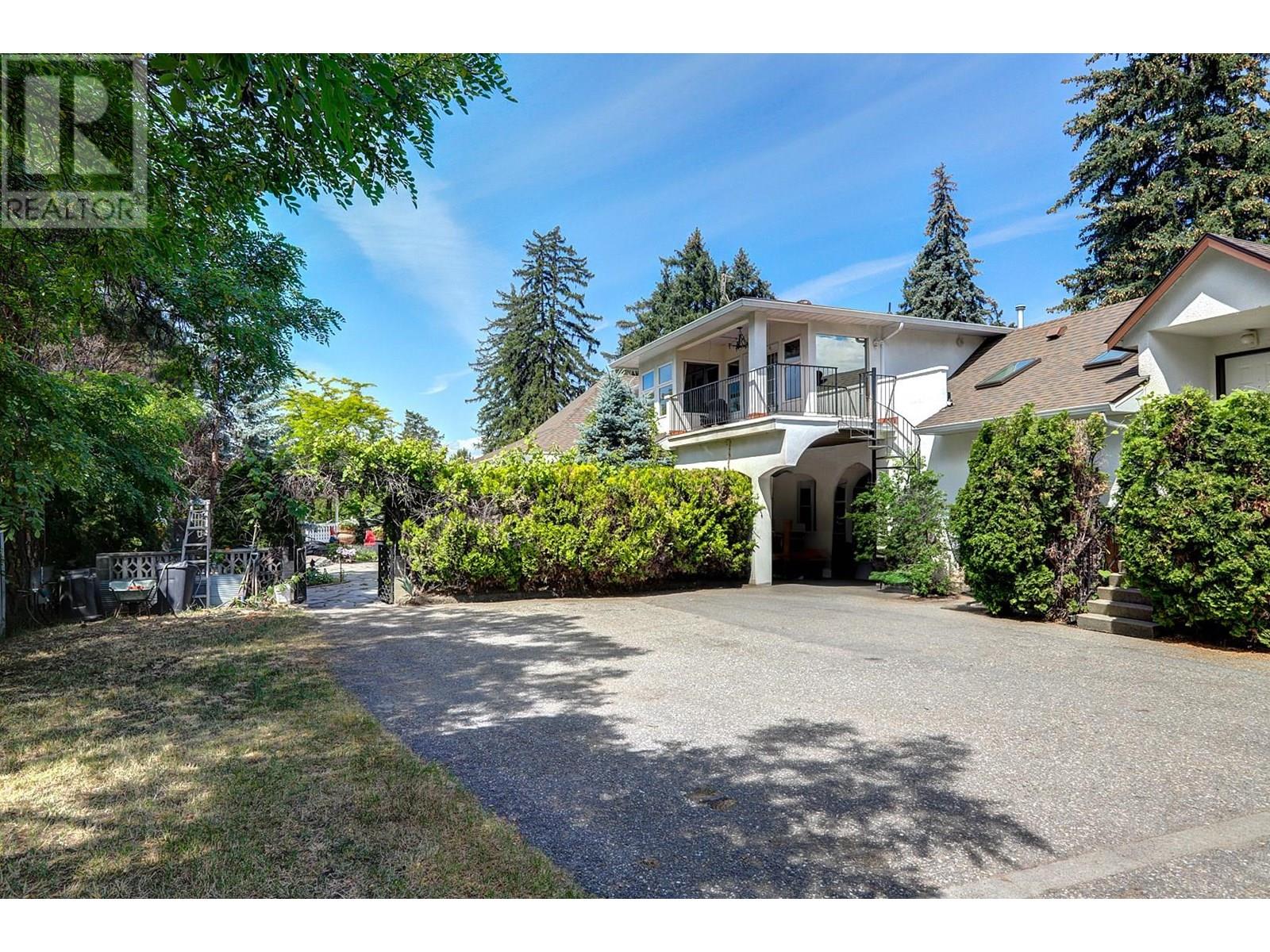  5482 Silver Star Road, Vernon