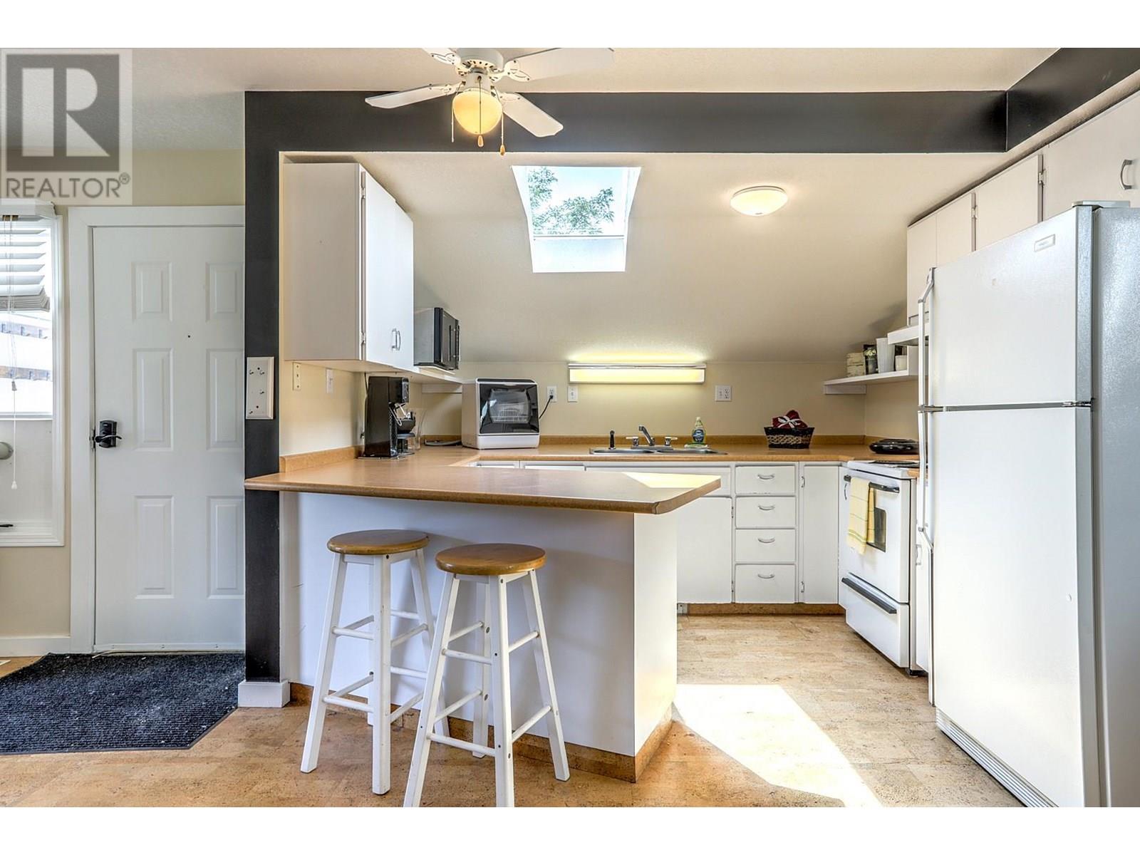  5482 Silver Star Road, Vernon