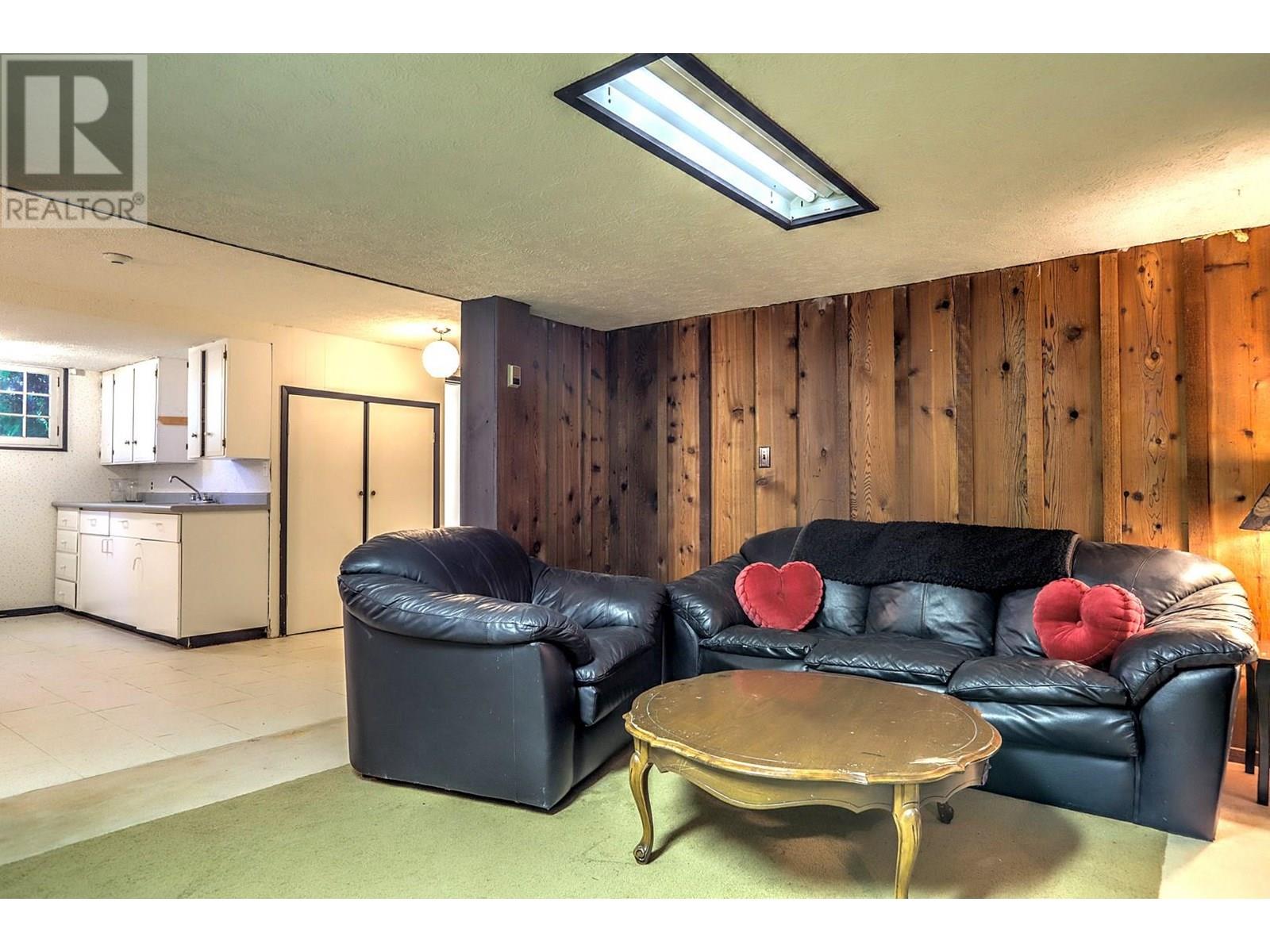  5482 Silver Star Road, Vernon