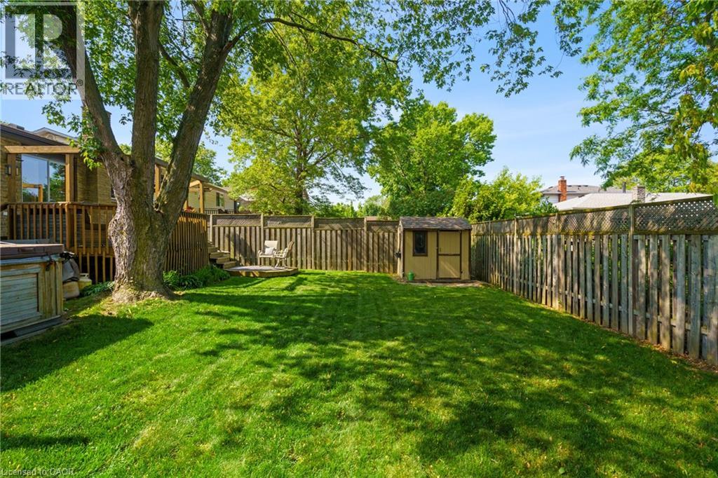Photo 28 of 3120 Bentworth Drive, Burlington ON