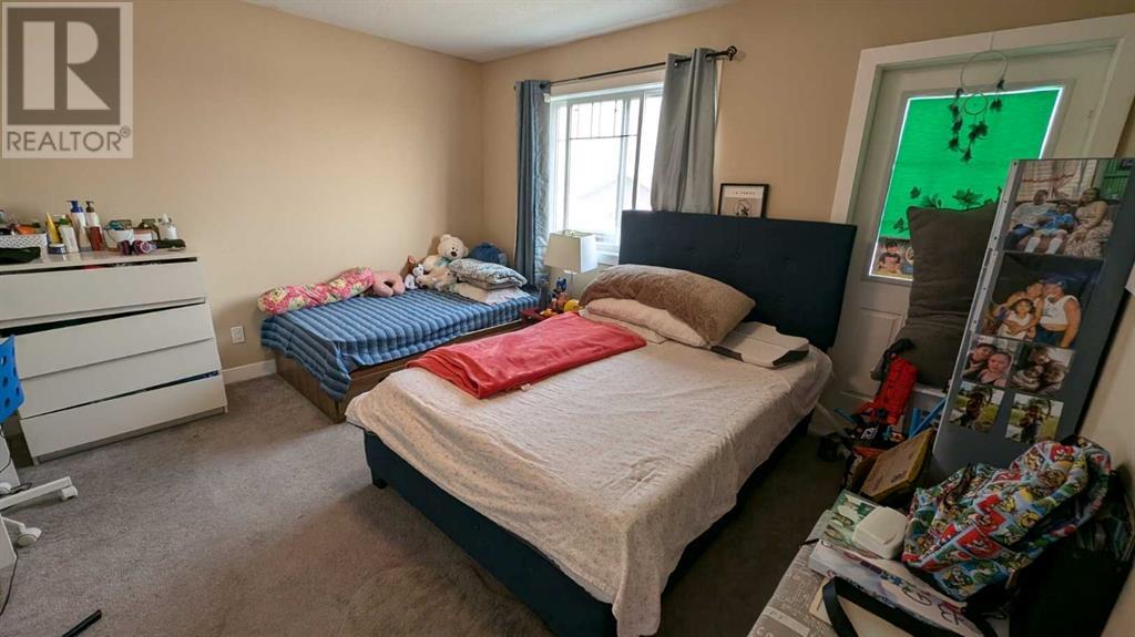 Photo 12 of 7013 50 Avenue, Camrose AB