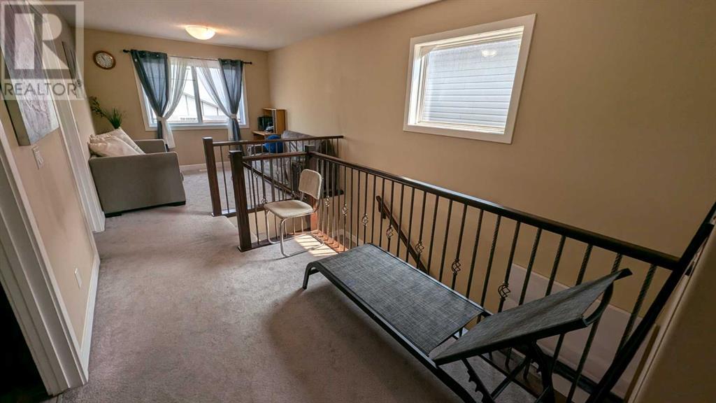 Photo 7 of 7013 50 Avenue, Camrose AB
