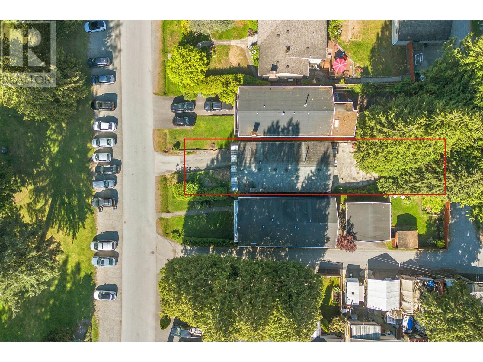 Photo 36 of 8224 Wedgewood Street, Burnaby BC