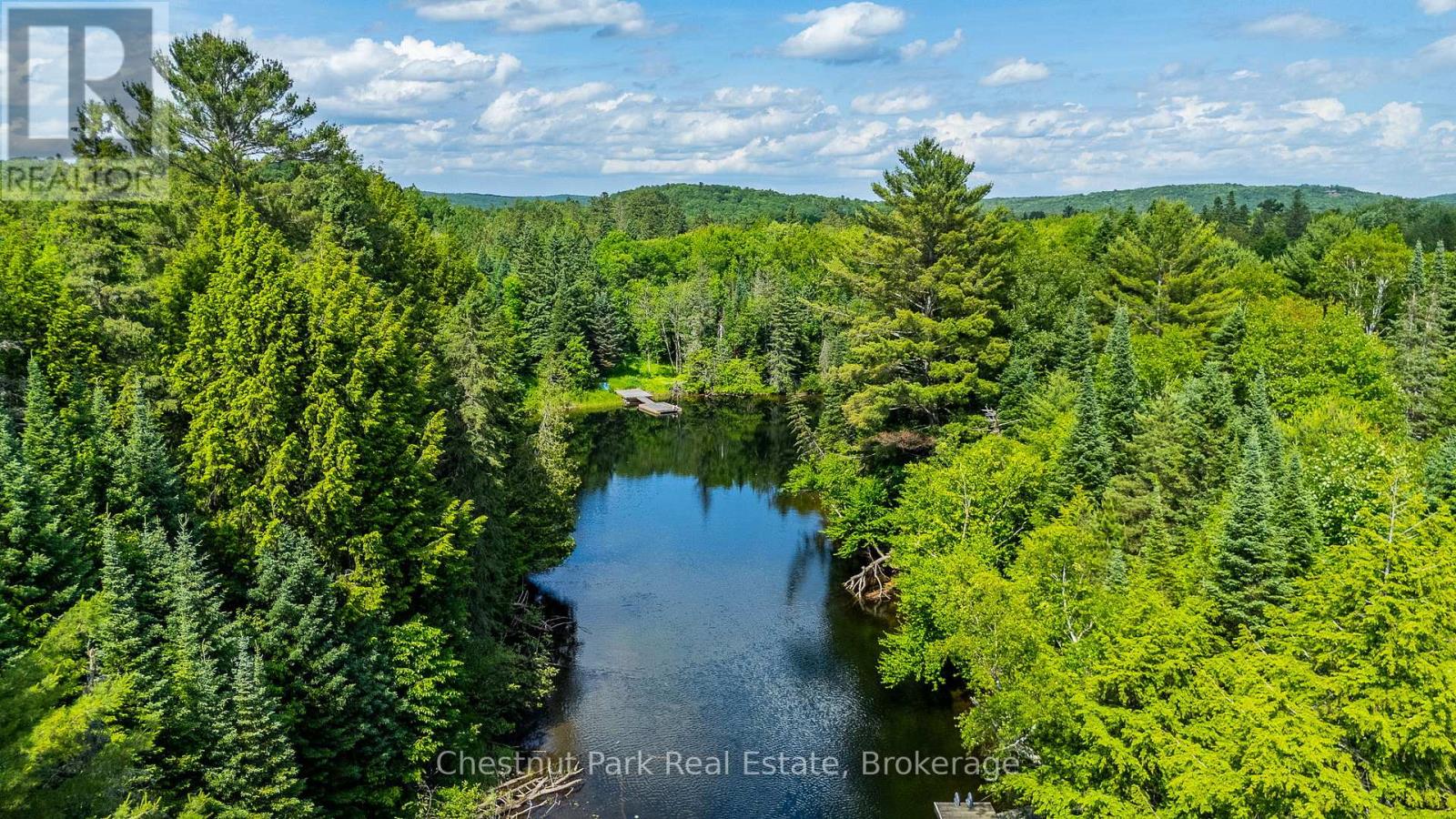 Photo 41 of 1054 Green Lake Road, Algonquin Highlands ON