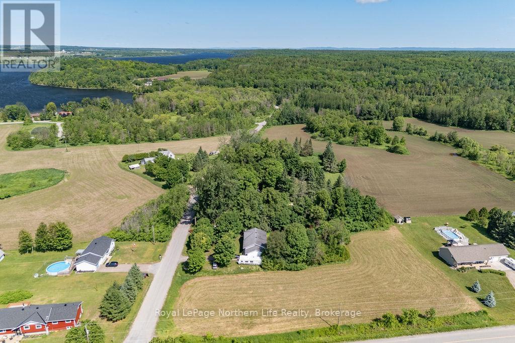Photo 6 of 12 Hydro Bay Road, Whitewater Region ON