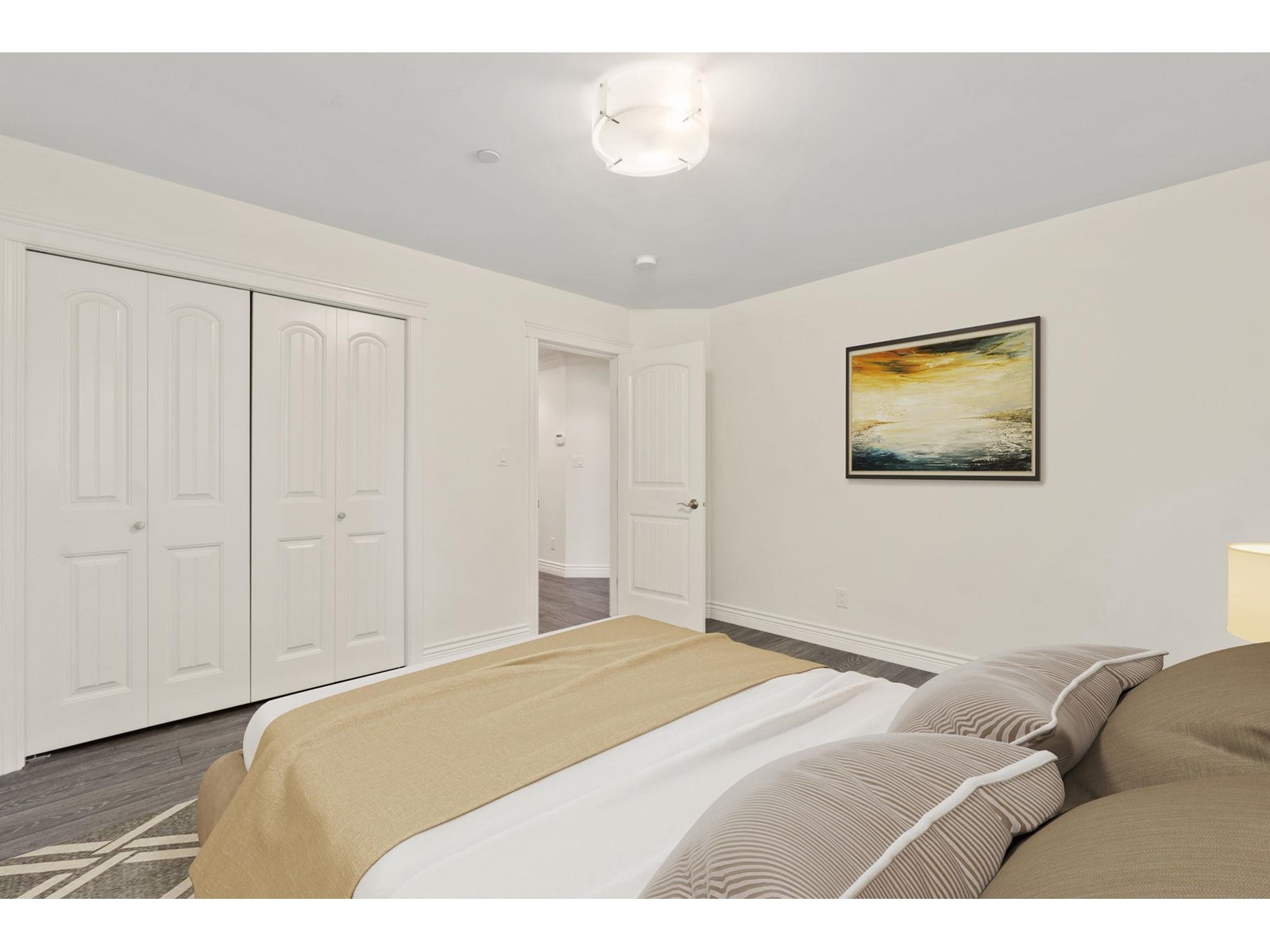 Photo 20 of 13668 North Bluff Road, White Rock BC