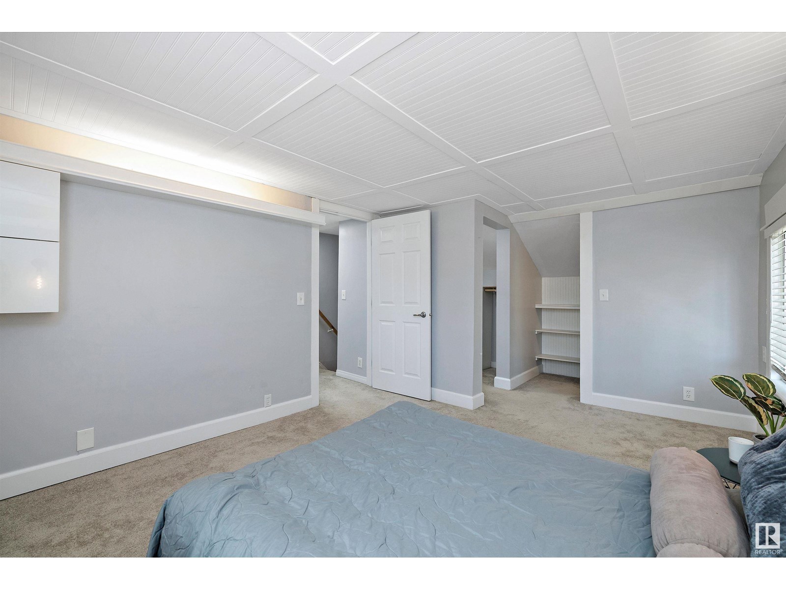 Photo 32 of 8702 92 A Av Nw, Edmonton AB