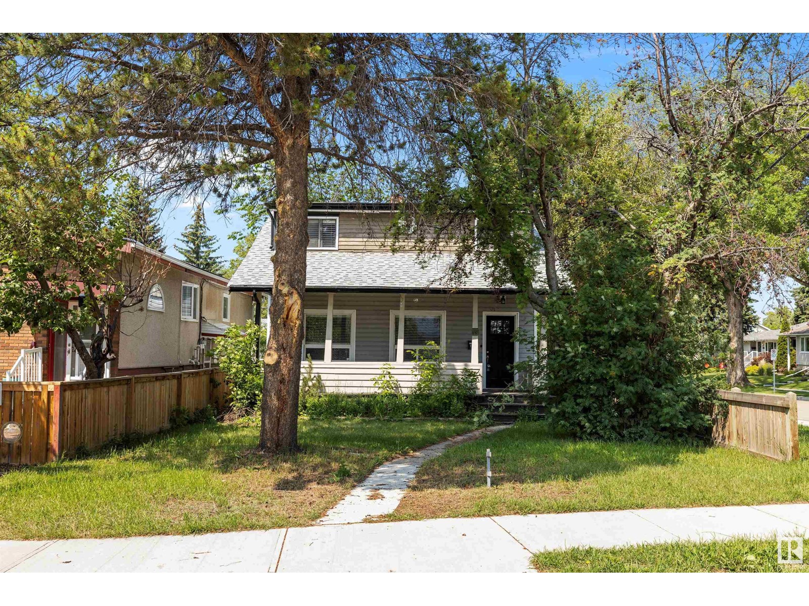 Photo 52 of 8702 92 A Av Nw, Edmonton AB