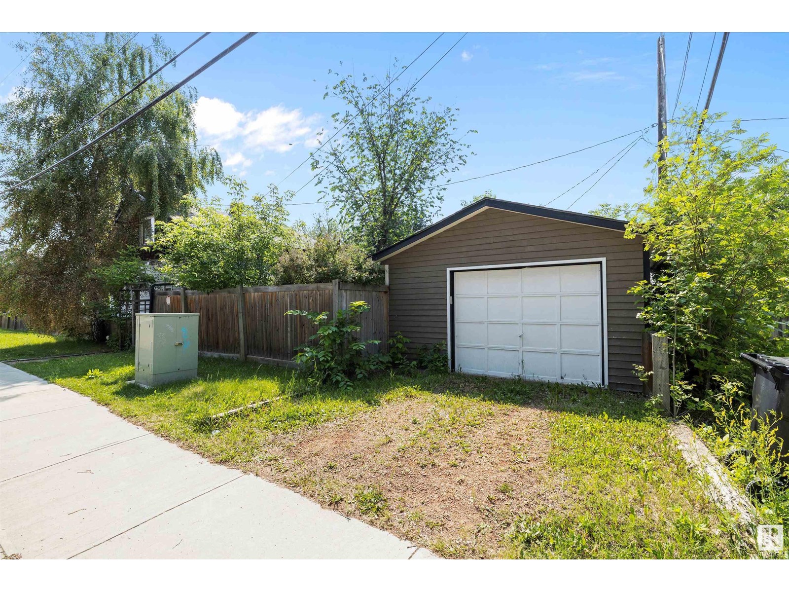 Photo 54 of 8702 92 A Av Nw, Edmonton AB