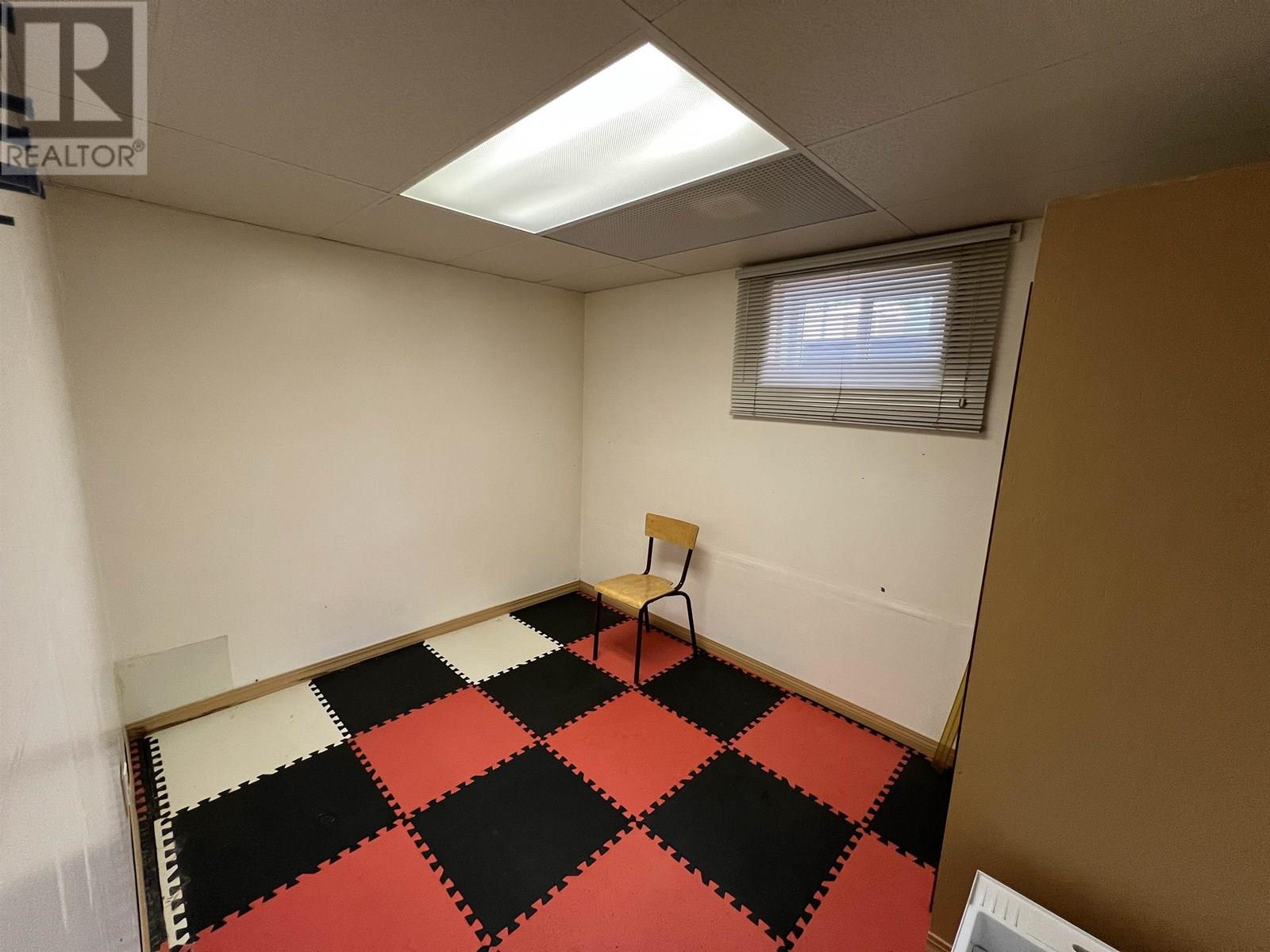 5527 48 STREET - 23