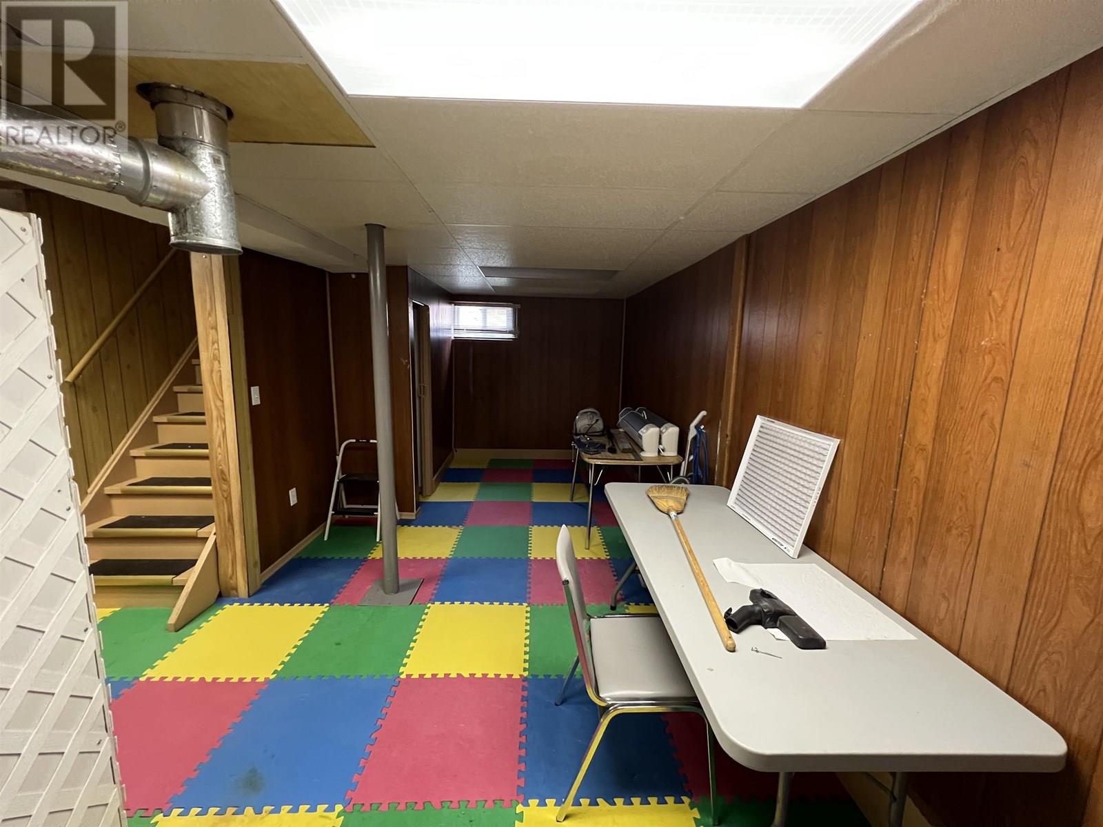 5527 48 STREET - 21