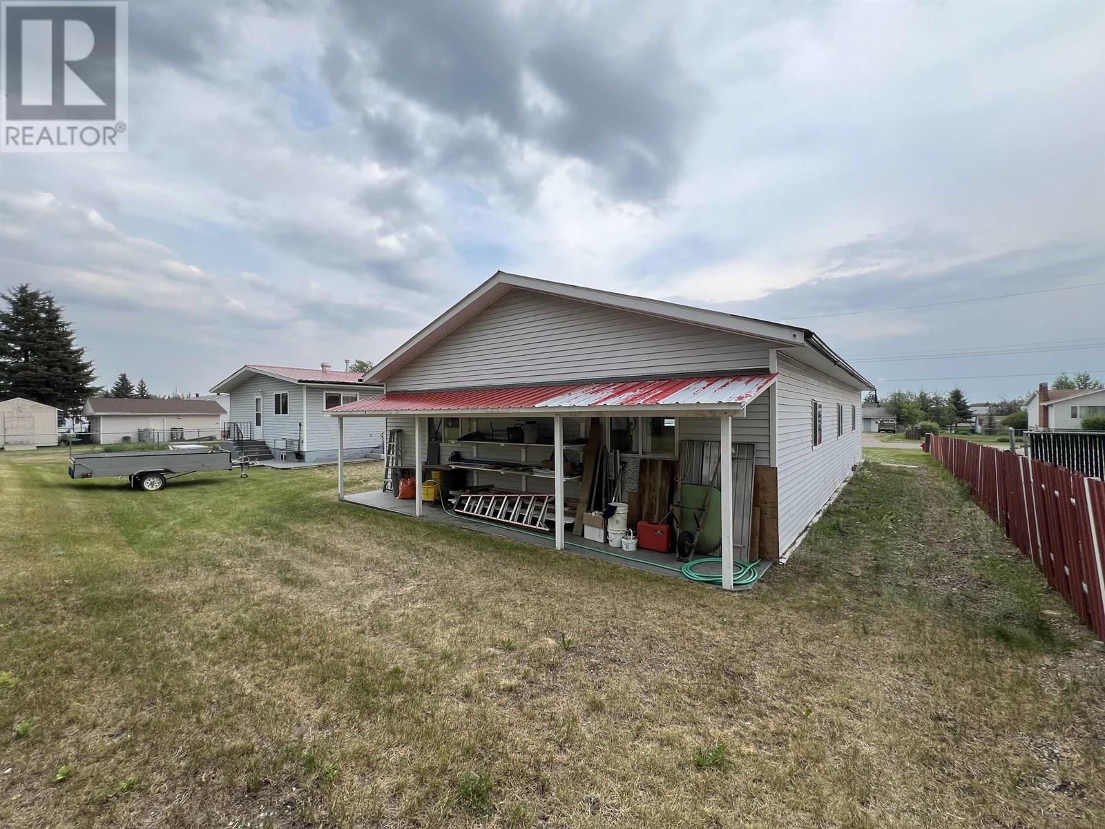 5527 48 STREET - 29
