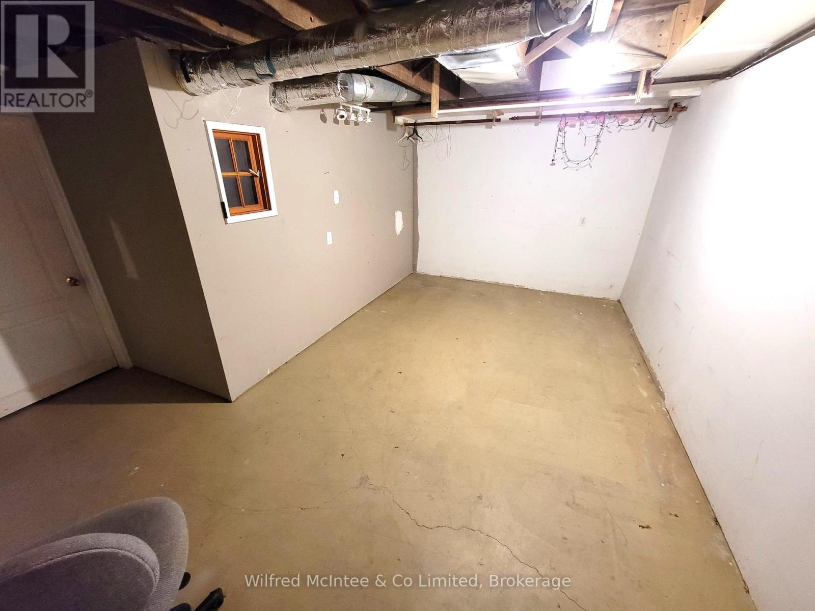 Photo 4 of 215 Garafraxa Street N, West Grey ON
