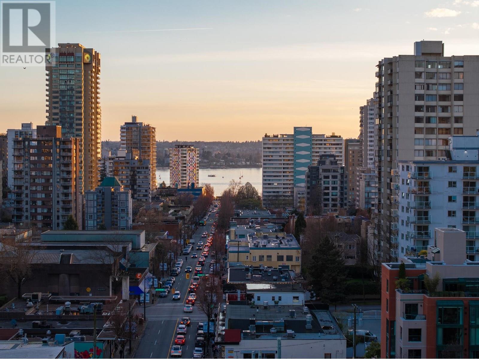 Photo 12 of 1403 1818 Alberni Street, Vancouver BC