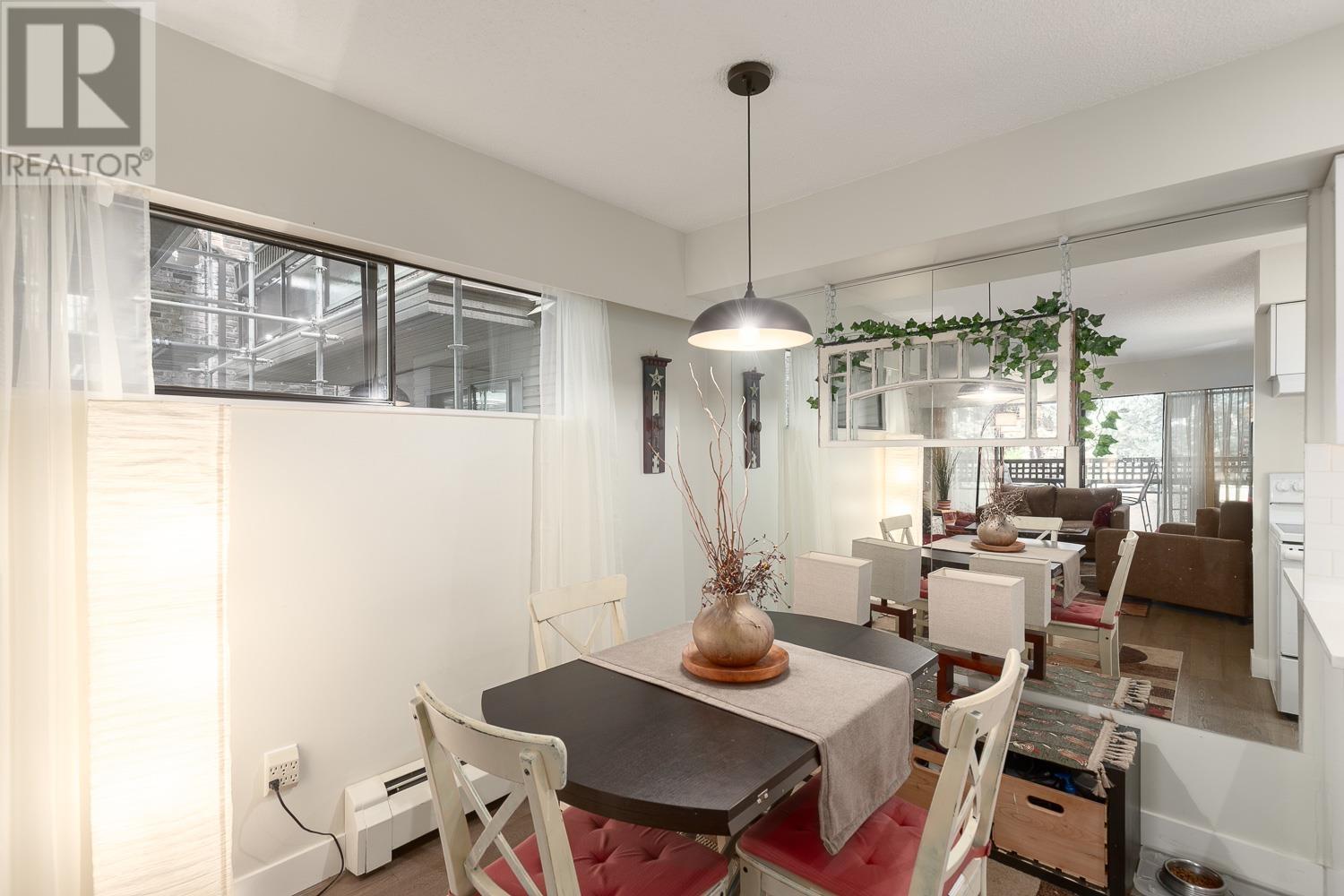 Photo 9 of 218 2320 W 40th Avenue, Vancouver BC