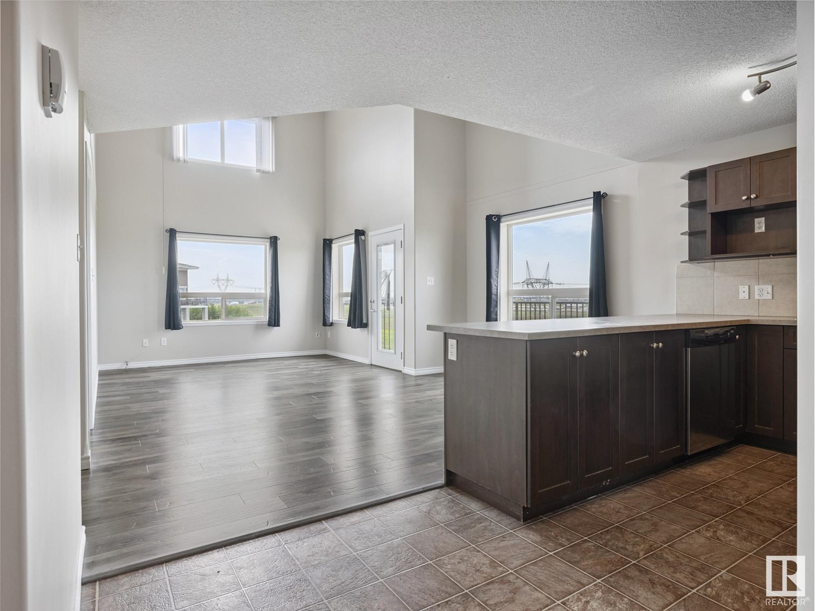 Photo 8 of 1408 9363 Simpson Dr Nw, Edmonton AB