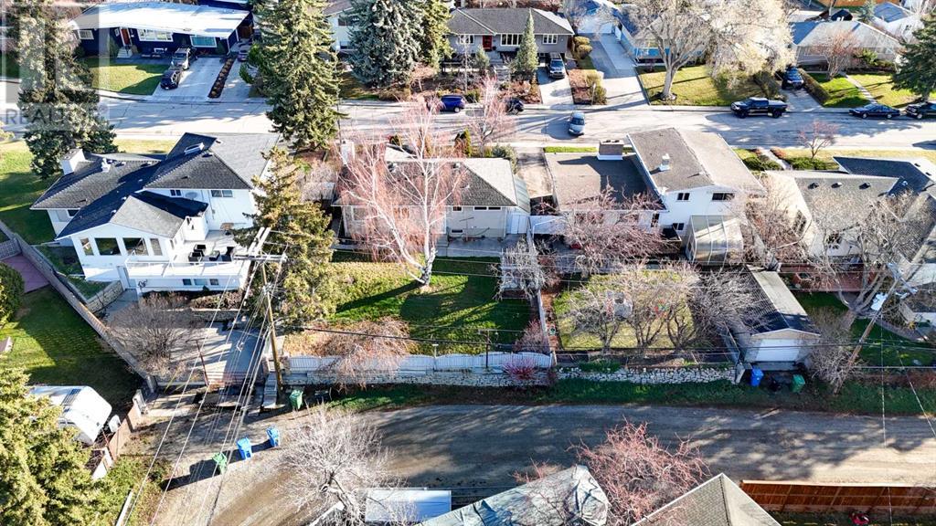 Photo 32 of 43 Canyon Drive Nw, Calgary AB