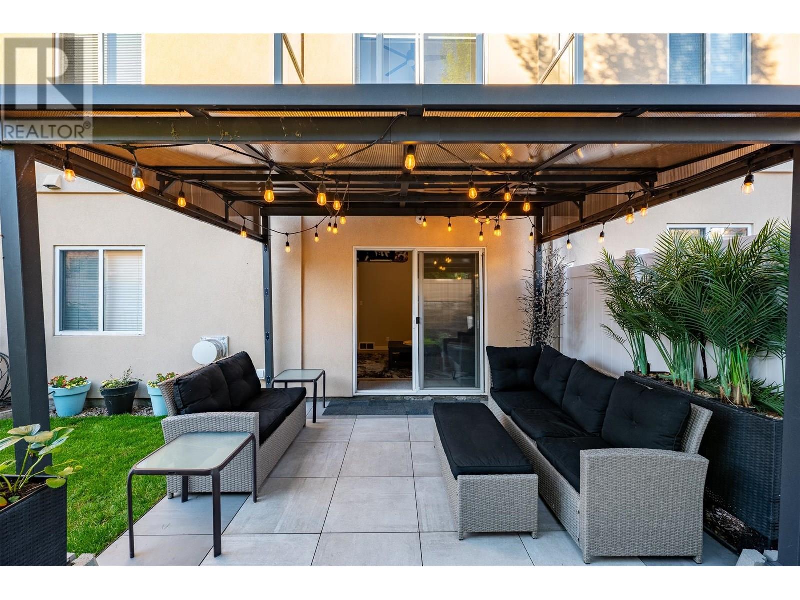 4 7701 Okanagan Landing Road, Vernon