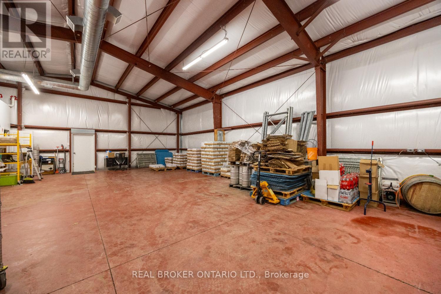 Photo 13 of 13762 Loyalist Parkway, Prince Edward County ON
