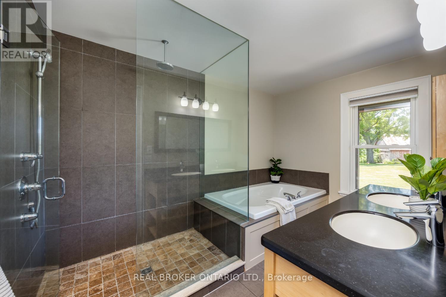 Photo 29 of 13762 Loyalist Parkway, Prince Edward County ON