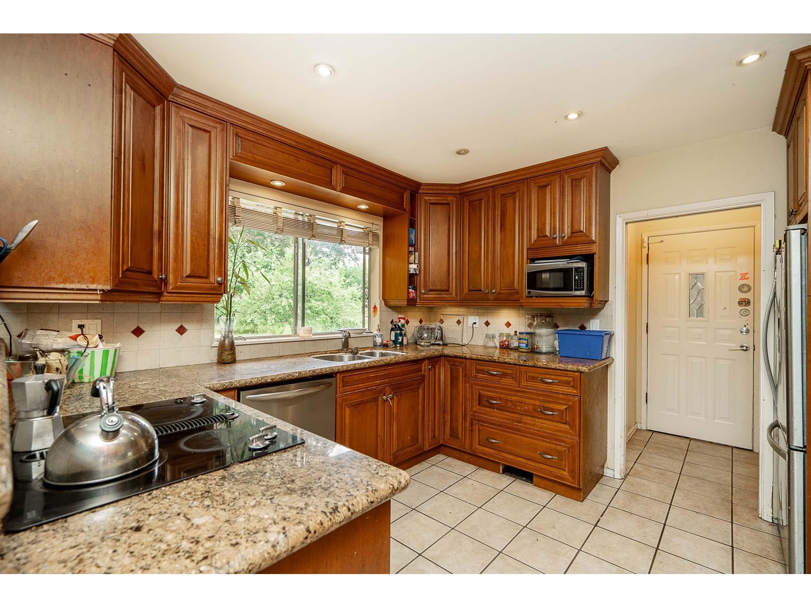 Photo 11 of 5948 156 Street, Surrey BC