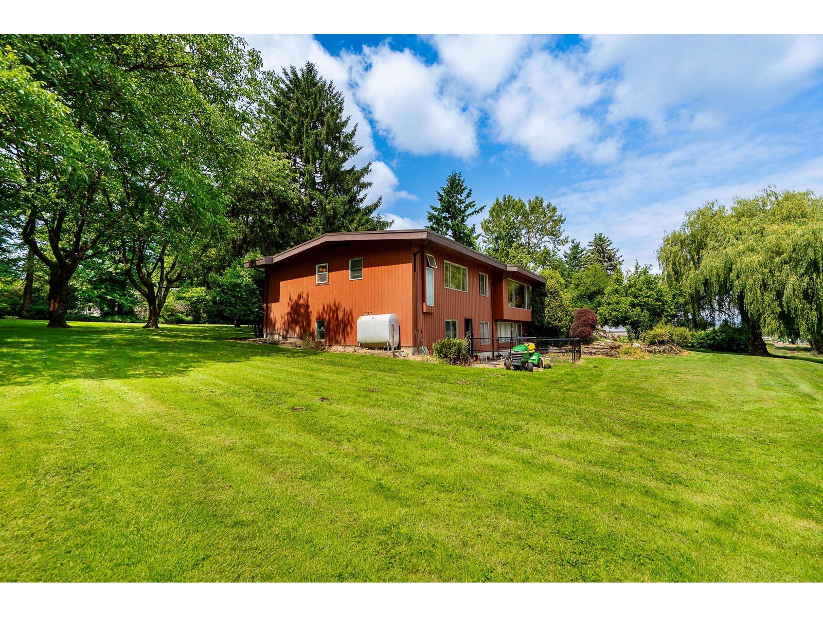 Photo 8 of 5948 156 Street, Surrey BC