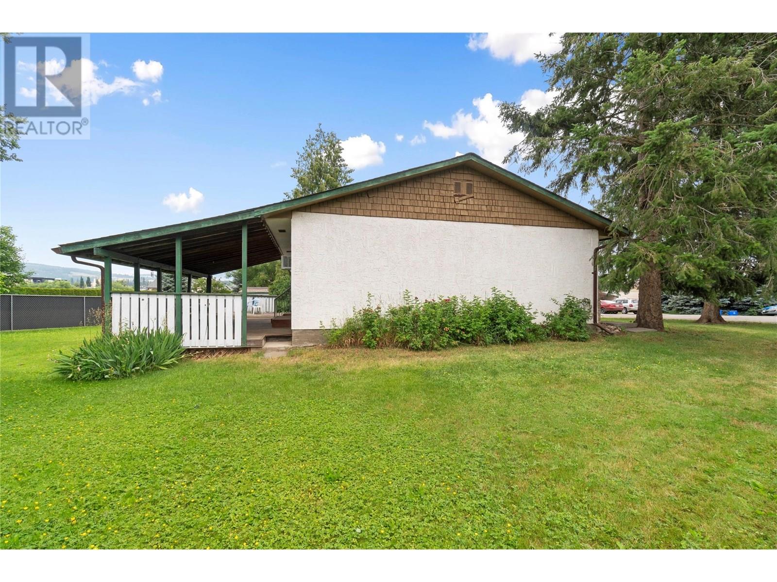 Photo 14 of 2289 Hayden Place, Armstrong BC