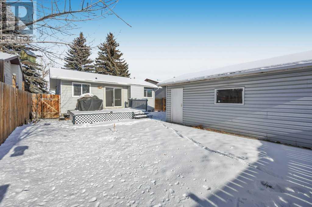 Single Family House Bungalow for Sale in  Whiteland Drive NE Whitehorn Calgary 