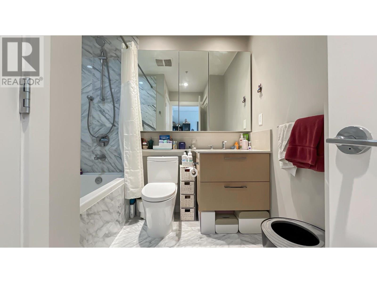Photo 11 of 505 5687 Gray Avenue, Vancouver BC