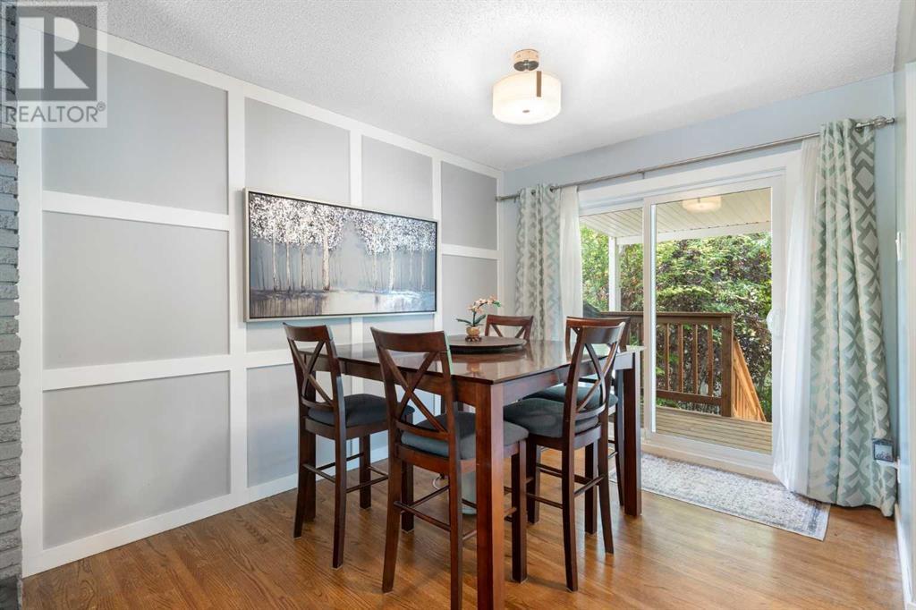 Single Family House Bi-level for Sale in  Bearspaw Drive NW Brentwood Calgary 
