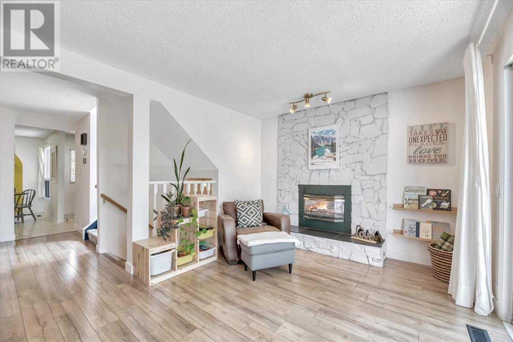 Single Family House for Sale in  Midpark Gardens SE Midnapore Calgary 