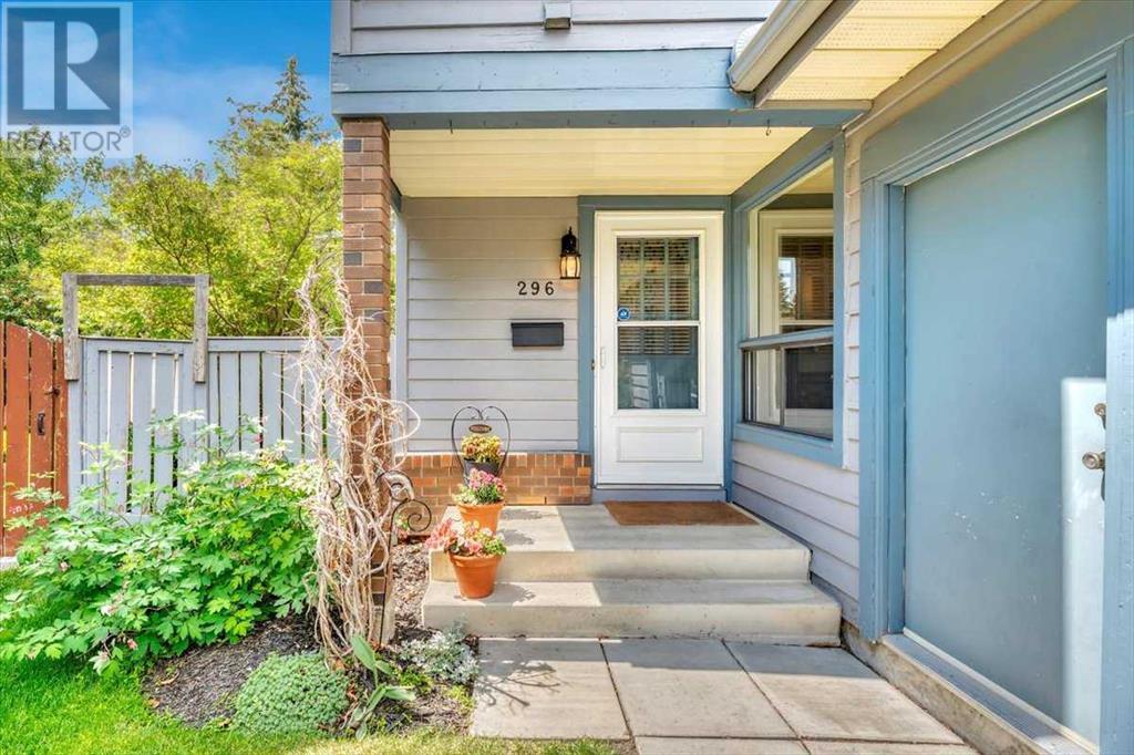 Single Family House for Sale in  Midpark Gardens SE Midnapore Calgary 