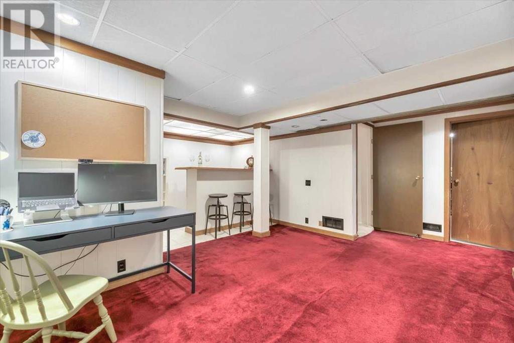 Single Family House for Sale in  Midpark Gardens SE Midnapore Calgary 