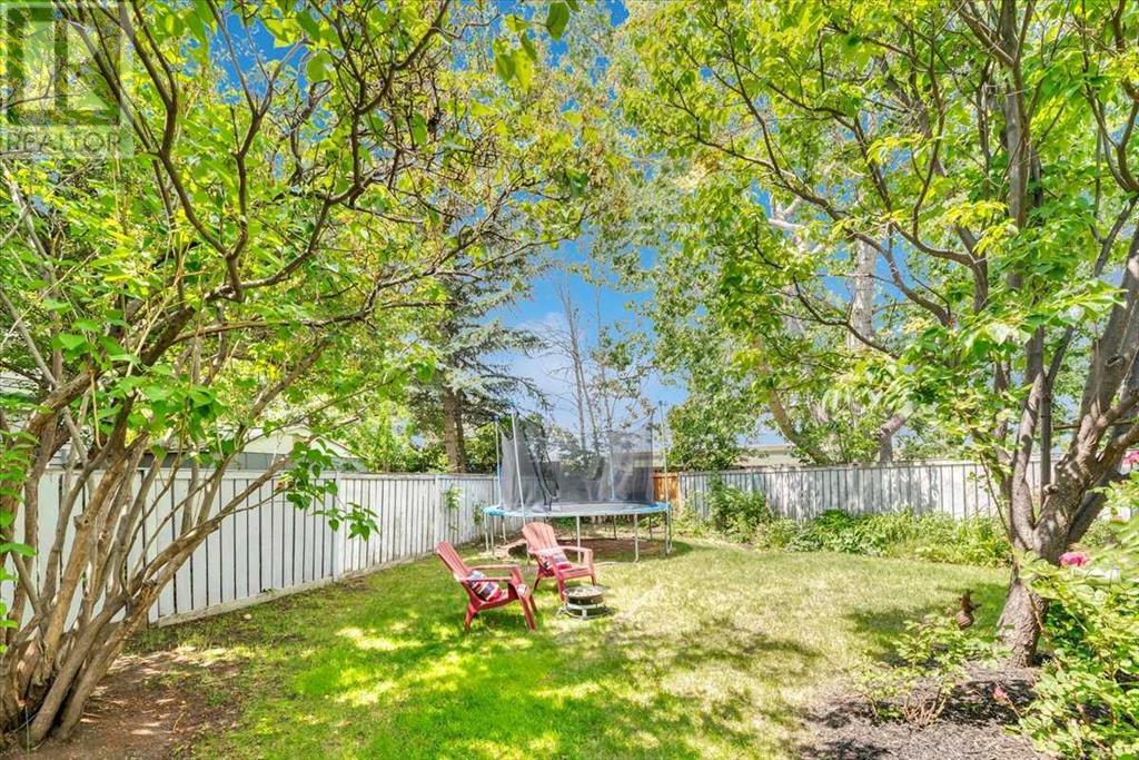 Single Family House for Sale in  Midpark Gardens SE Midnapore Calgary 