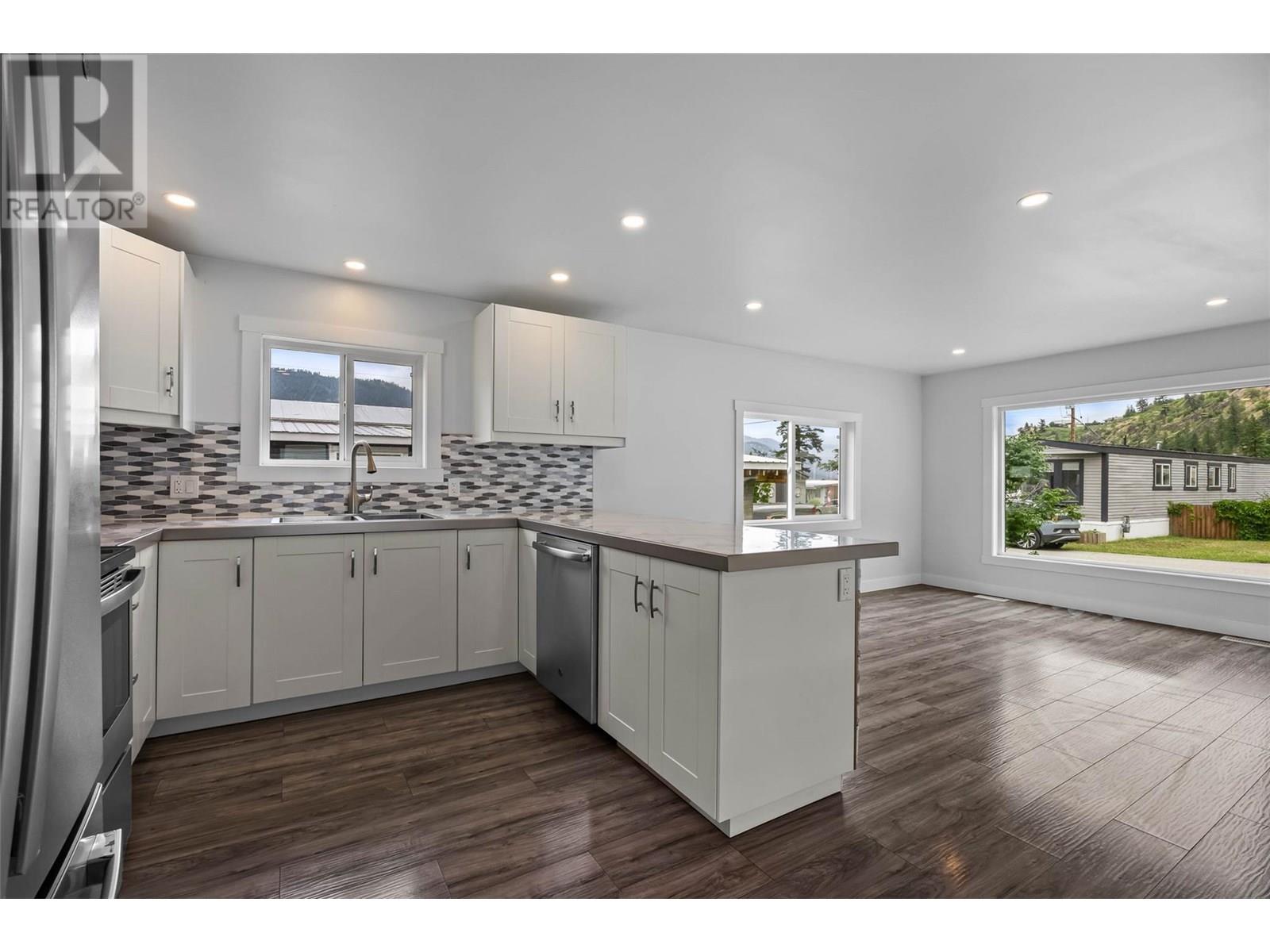 Photo 10 of 1214 Okanagan Avenue Unit 32, Chase BC