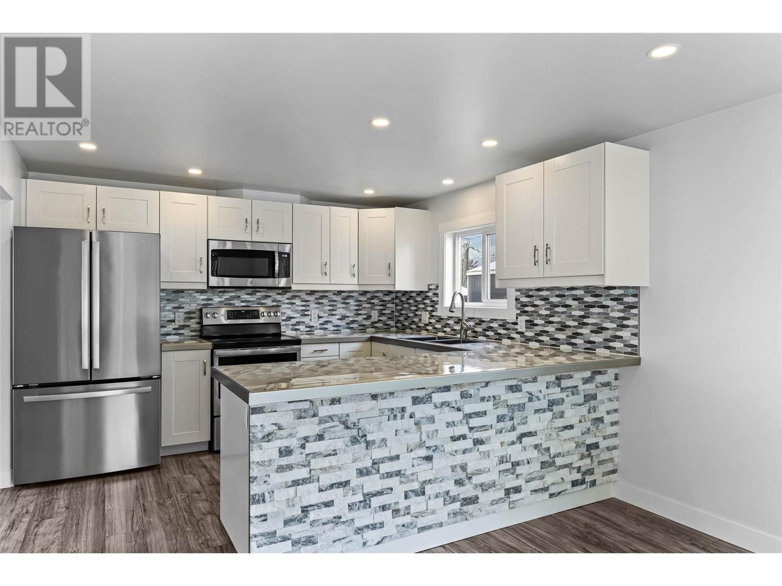 Photo 12 of 1214 Okanagan Avenue Unit 32, Chase BC