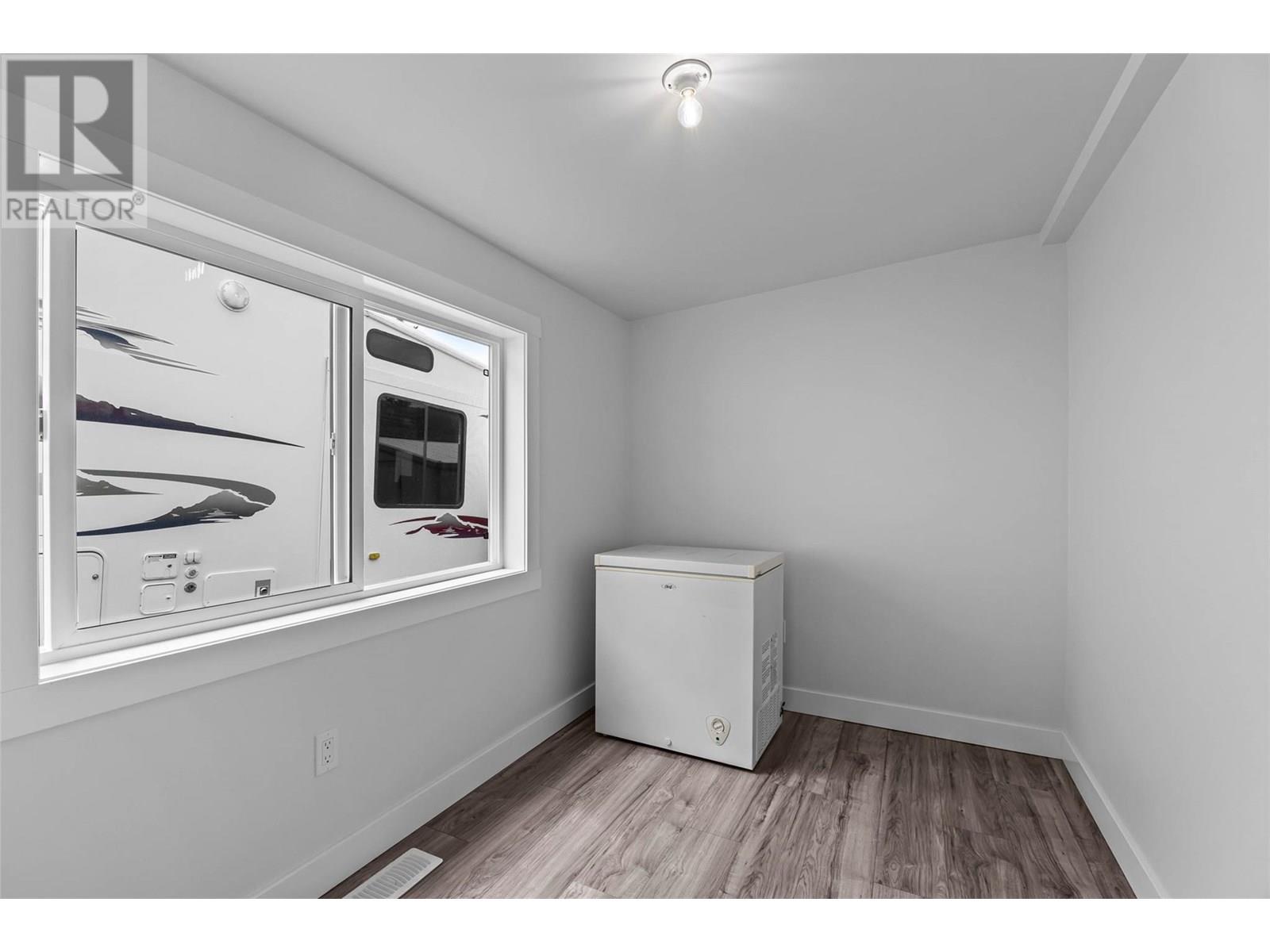 Photo 9 of 1214 Okanagan Avenue Unit 32, Chase BC
