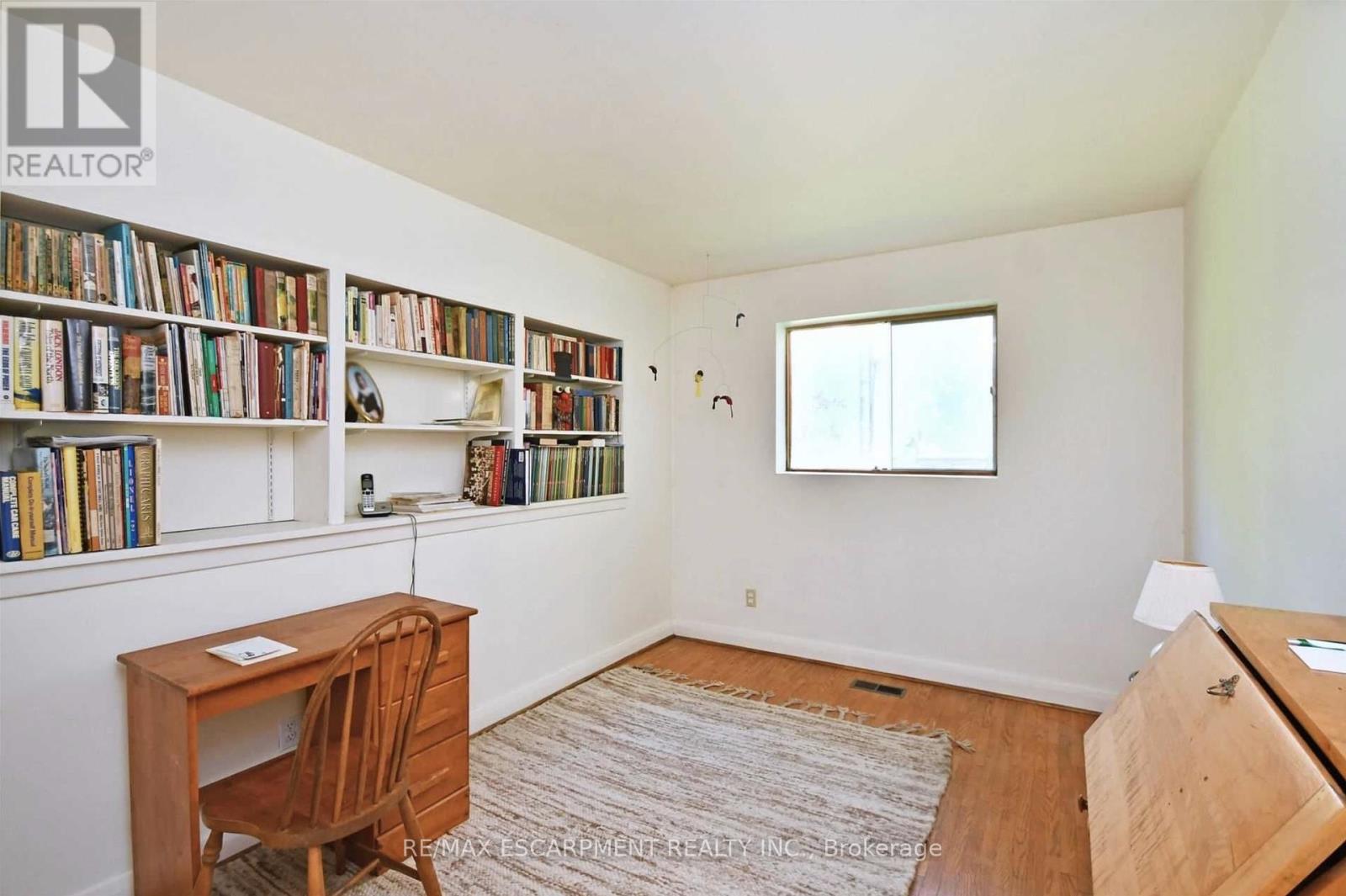 Photo 10 of 1261 Mona Road, Mississauga ON