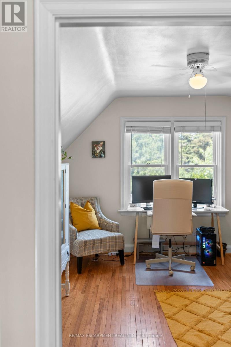 Photo 31 of 48 Franklin Avenue, Hamilton ON