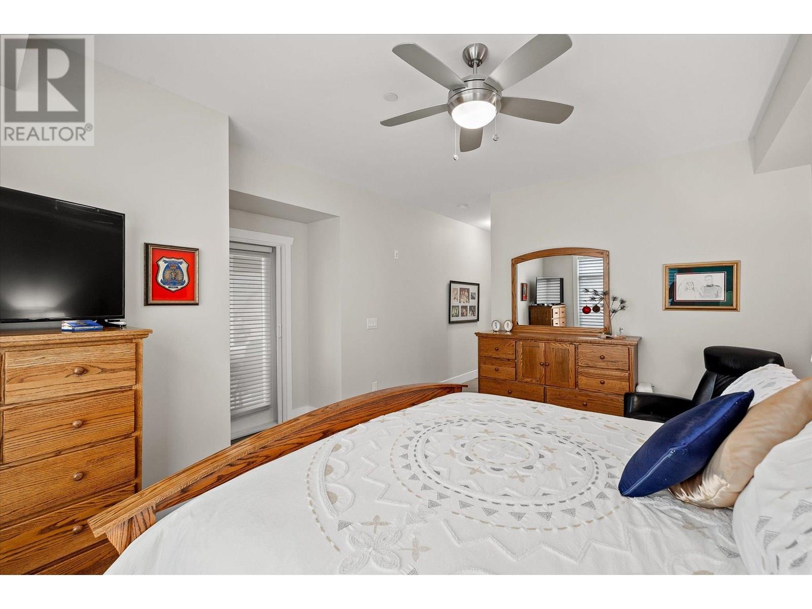 401 3865 Truswell Road, Kelowna