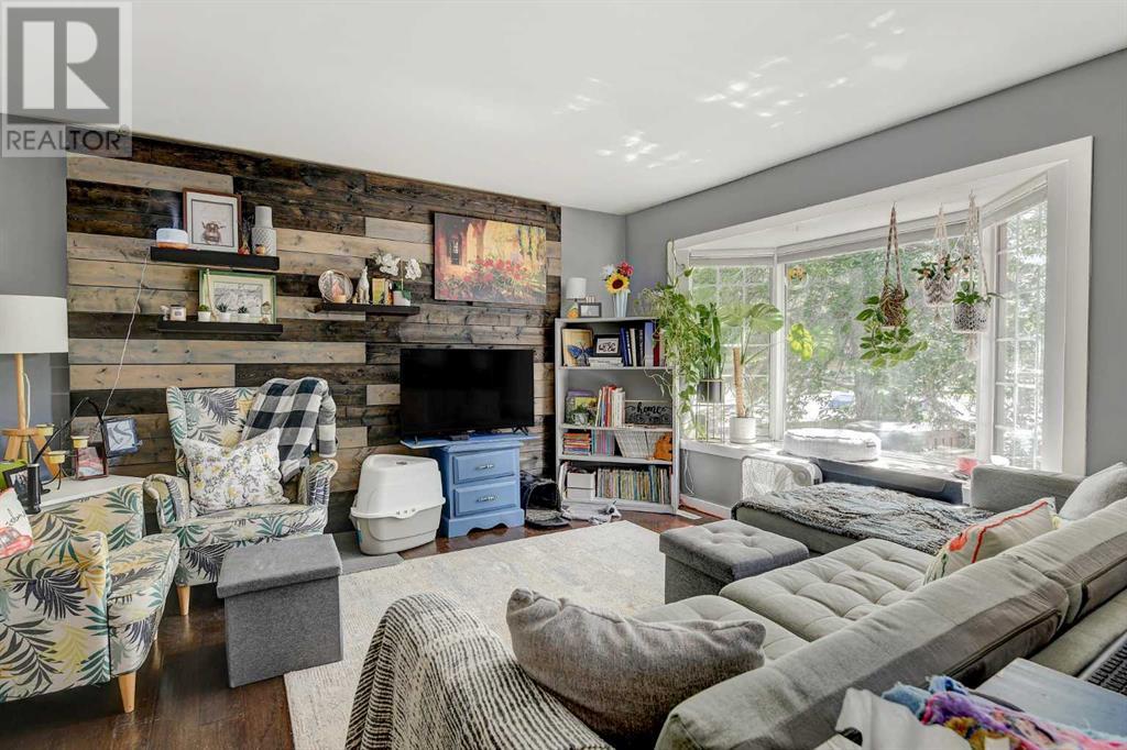 Single Family House Bungalow for Sale in   Avenue Mountview Grande Prairie 
