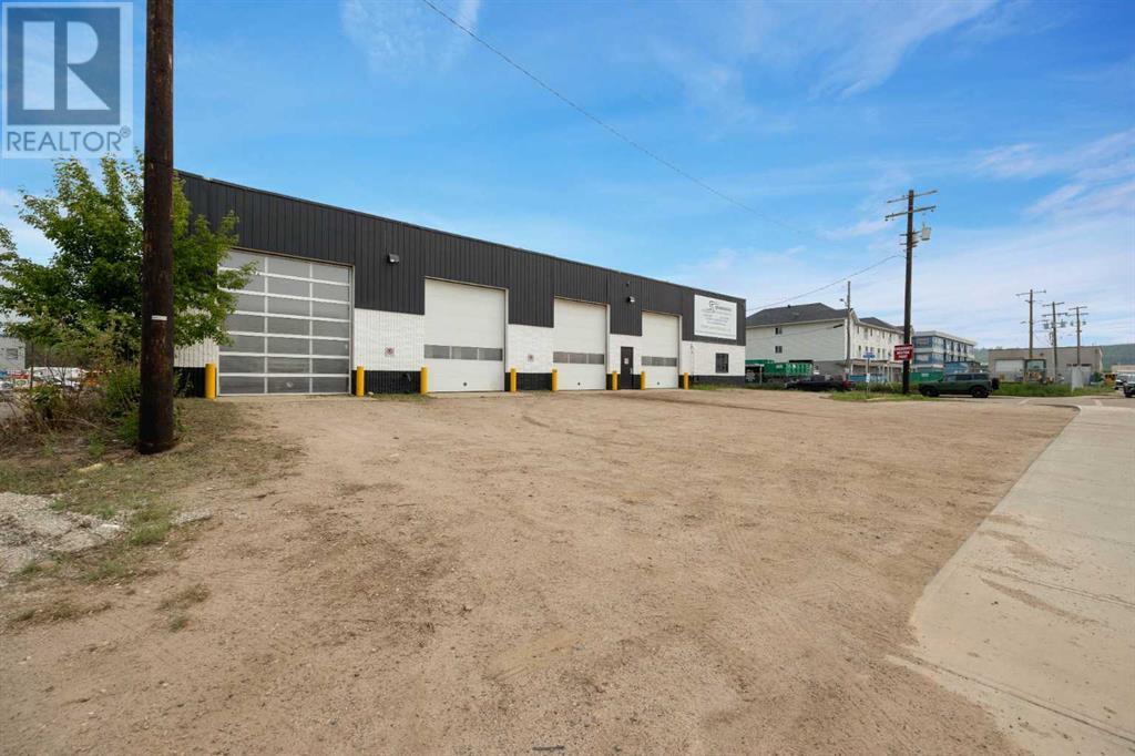 8030 Golosky Avenue, Fort McMurray